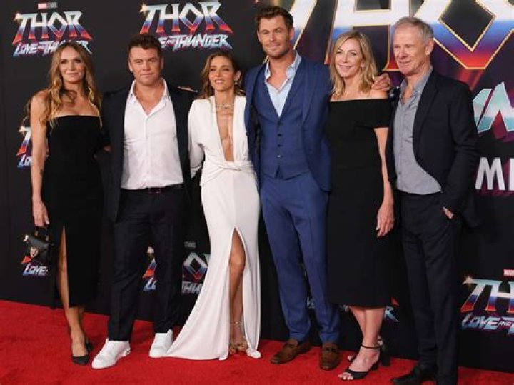 Is Craig Hemsworth Married? Unveiling The Truth About Chris Hemsworth's Brother
