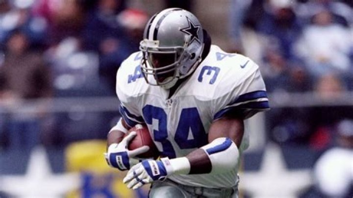 Is Herschel Walker in the NFL hall of fame?