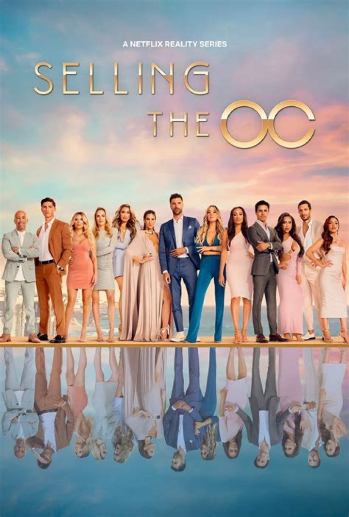 Is the Selling the OC Cast All-Natural? What Happened to Her Teeth?