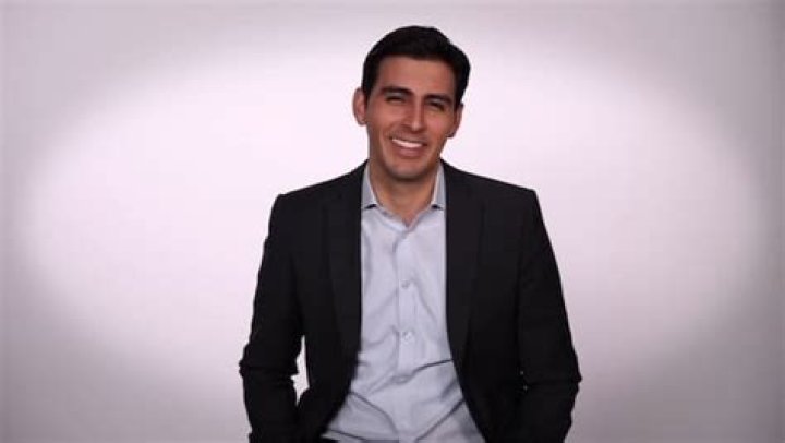 Jacob Rascon Bio, Age, Height, Wife, Salary, Net Worth, KTRK-TV