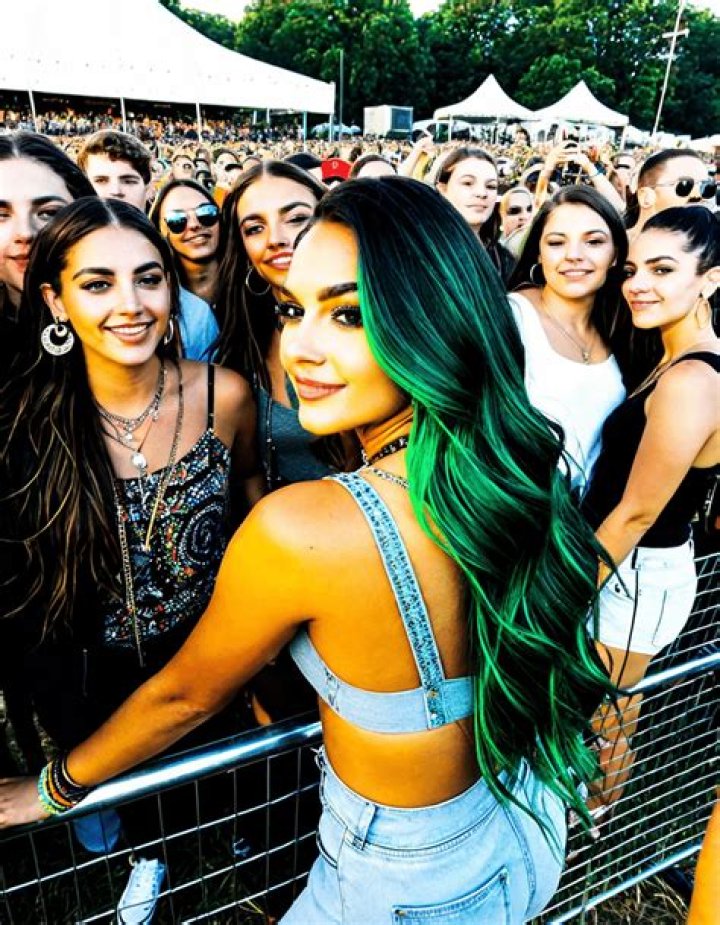 Jade Castrinos: The Rising Star Of Modern Music