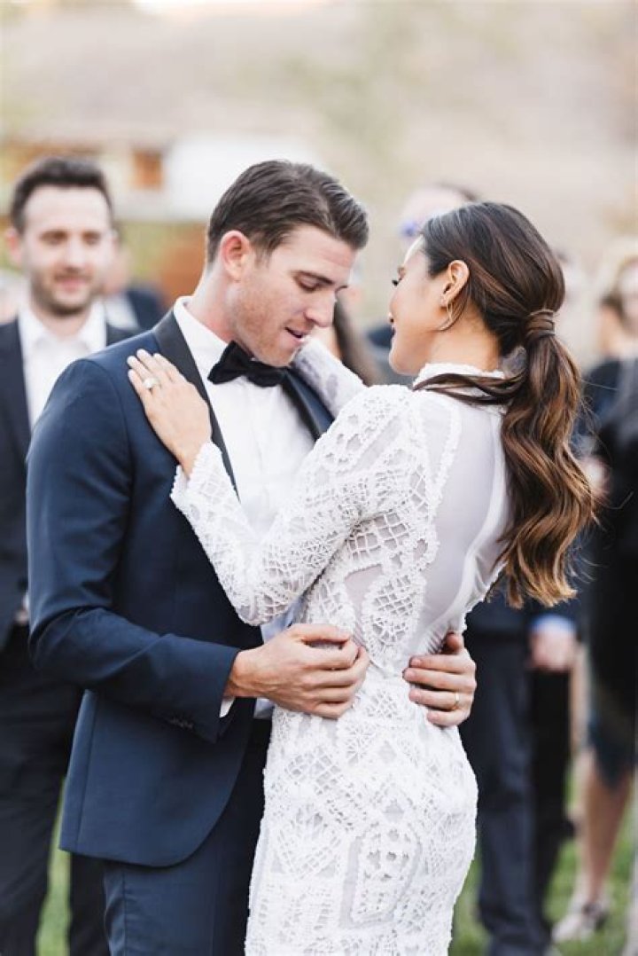 Jamie Chung's Husband, Wedding Dress, Children, And More