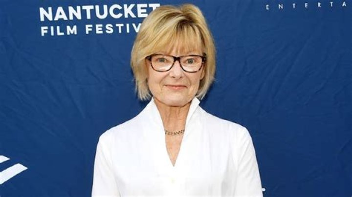 Jane Curtin Net Worth 2024