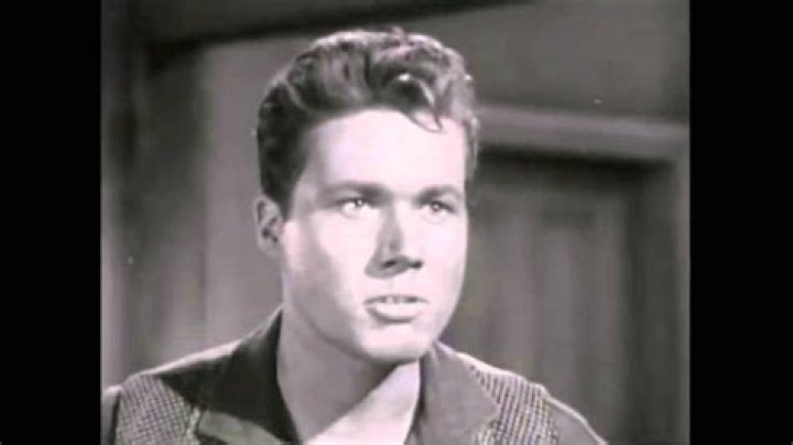 John Smith Actor Net Worth – Phone Number, House Address, Wiki
