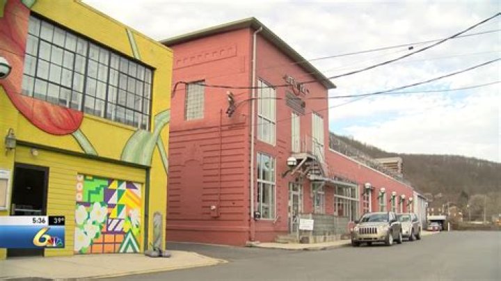 Johnstown Bottleworks holds winter arts camp