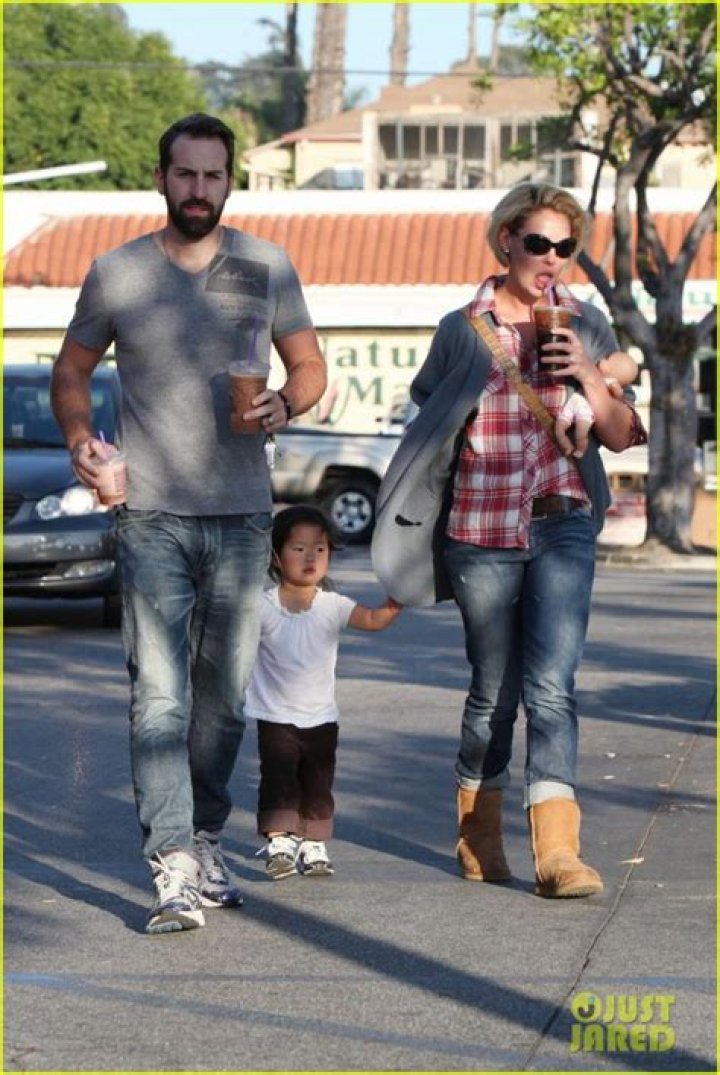 Josh Kelley Net Worth 2024