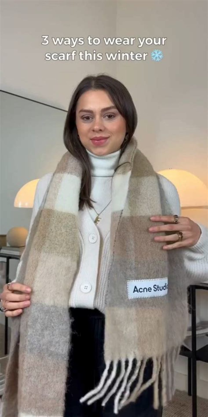 Journey: How to Get a Long Scarf