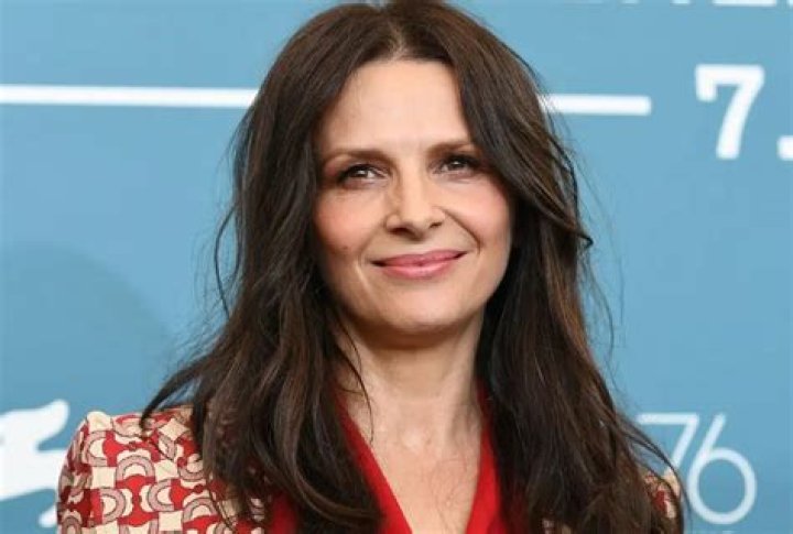 Juliette Binoche Net Worth | Bio, Family, Address, Career
