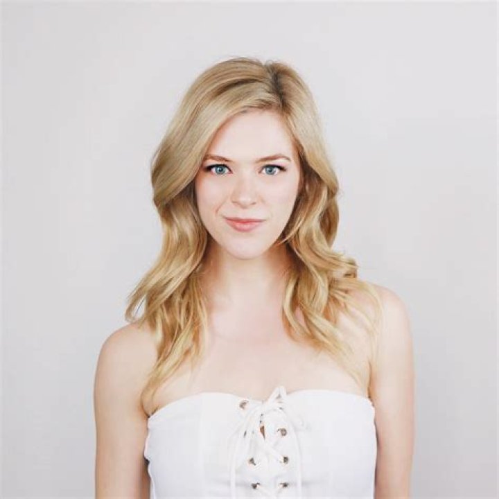 Kelsey Impicciche Age, Wiki Bio【 Buzzfeed 】Ethnicity, Family, Husband