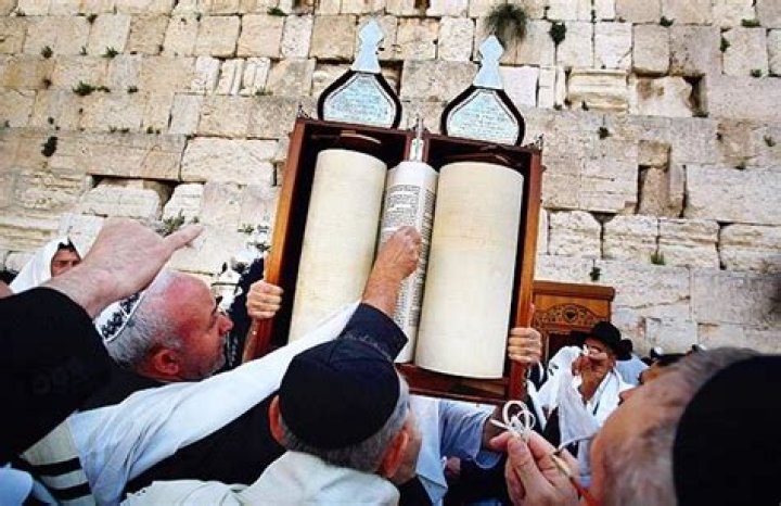 	Ki Tisa parsha: The sin of the golden calf | Commentary	
