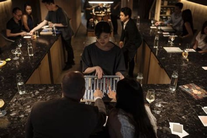 Korean restaurant Atomix serves superb 10-course tasting menu and history lessons
