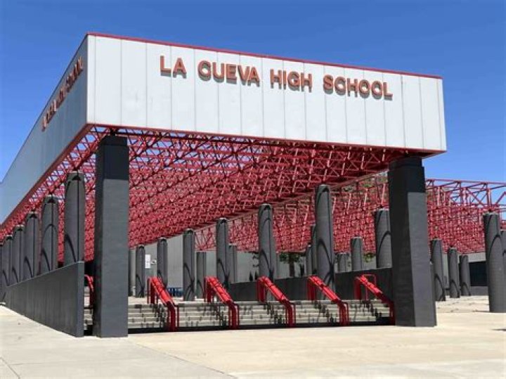 La Cueva High School - Albuquerque