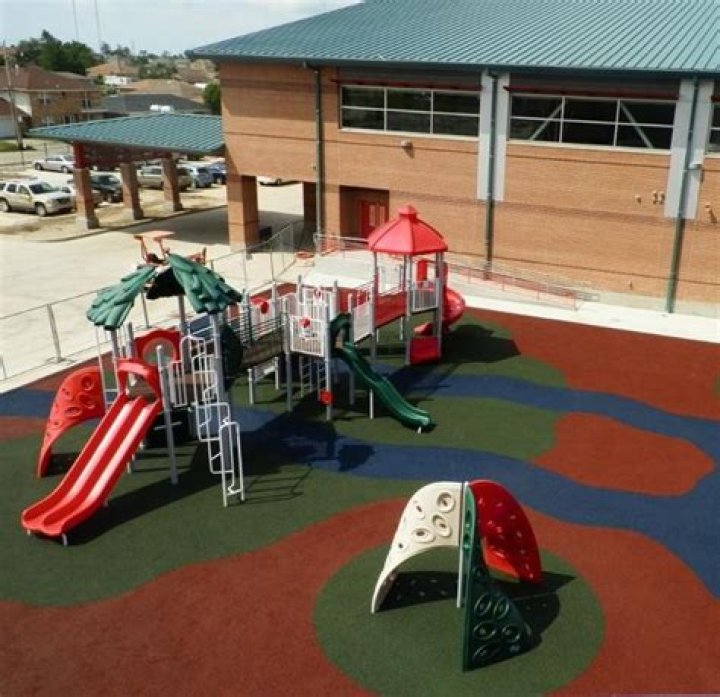 Lacoste Elementary School - Chalmette