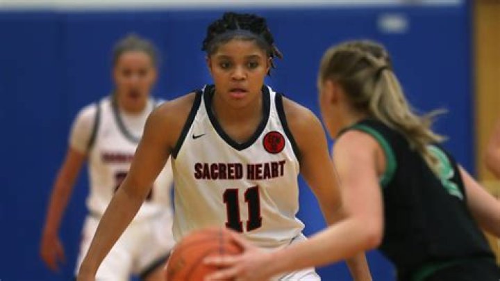 	Lafayette loses opener on the road at Sacred Heart	