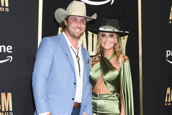 Lainey Wilson's Love Life: Who Is Her Boyfriend?