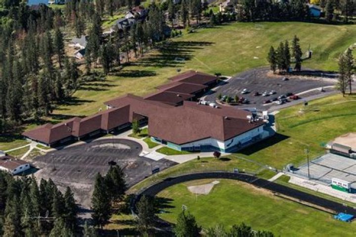 Lakeside High School - Nine Mile Falls