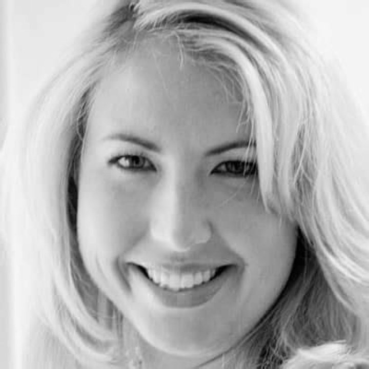 Lauren Giddings - Bio, Age, Net Worth, In Relation, Facts