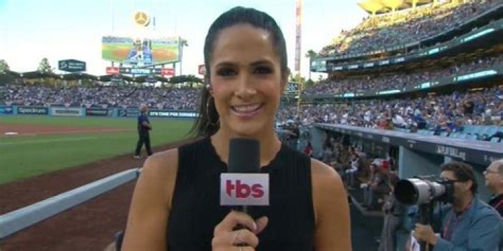 Lauren Shehadi Bio, Age, Height, Husband, Salary, Net Worth, Turner Sports