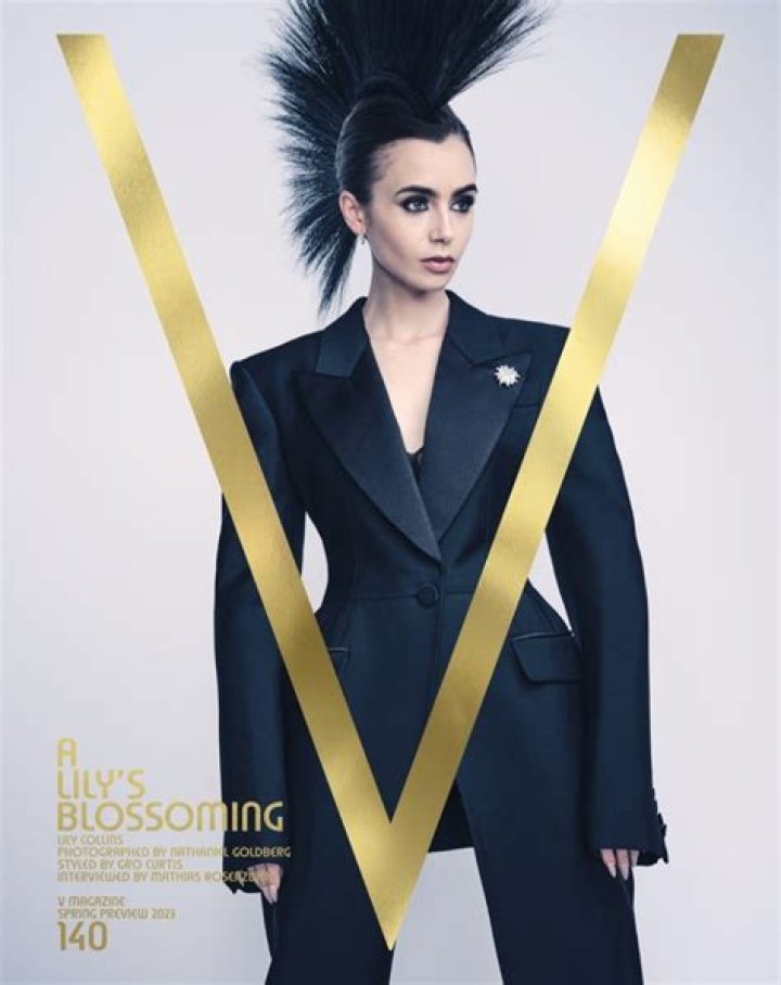 Lily Collins Vermögen