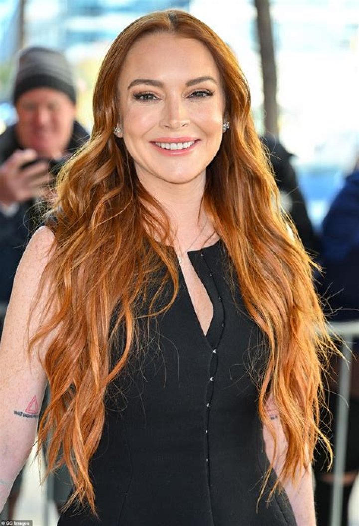 Lindsay Lohan's Boobs: A Comprehensive Look At Her Body Confidence And Public Perception