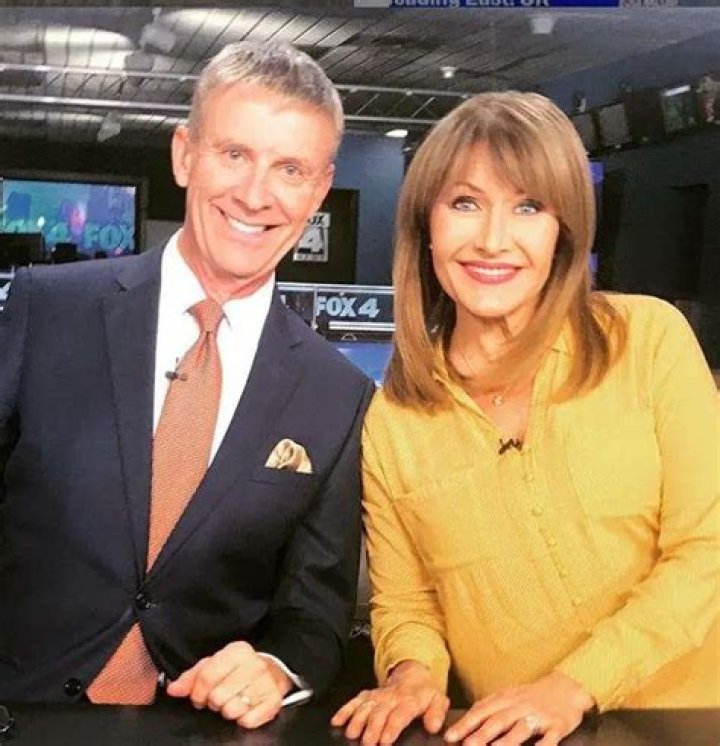 Loren Halifax Fox 4, Husband, Wiki Bio, Age, Salary, Married, Wikipedia