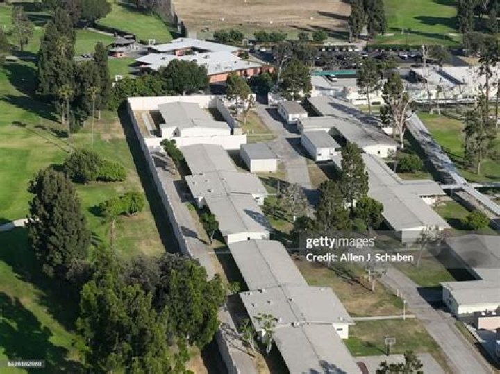 Los Padrinos Juvenile Hall School - Downey