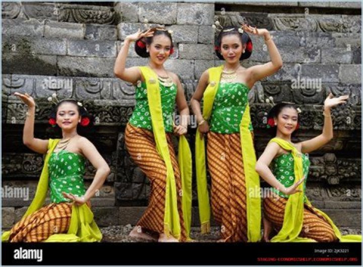 Lyn May: The Iconic Indonesian Dancer And Actress