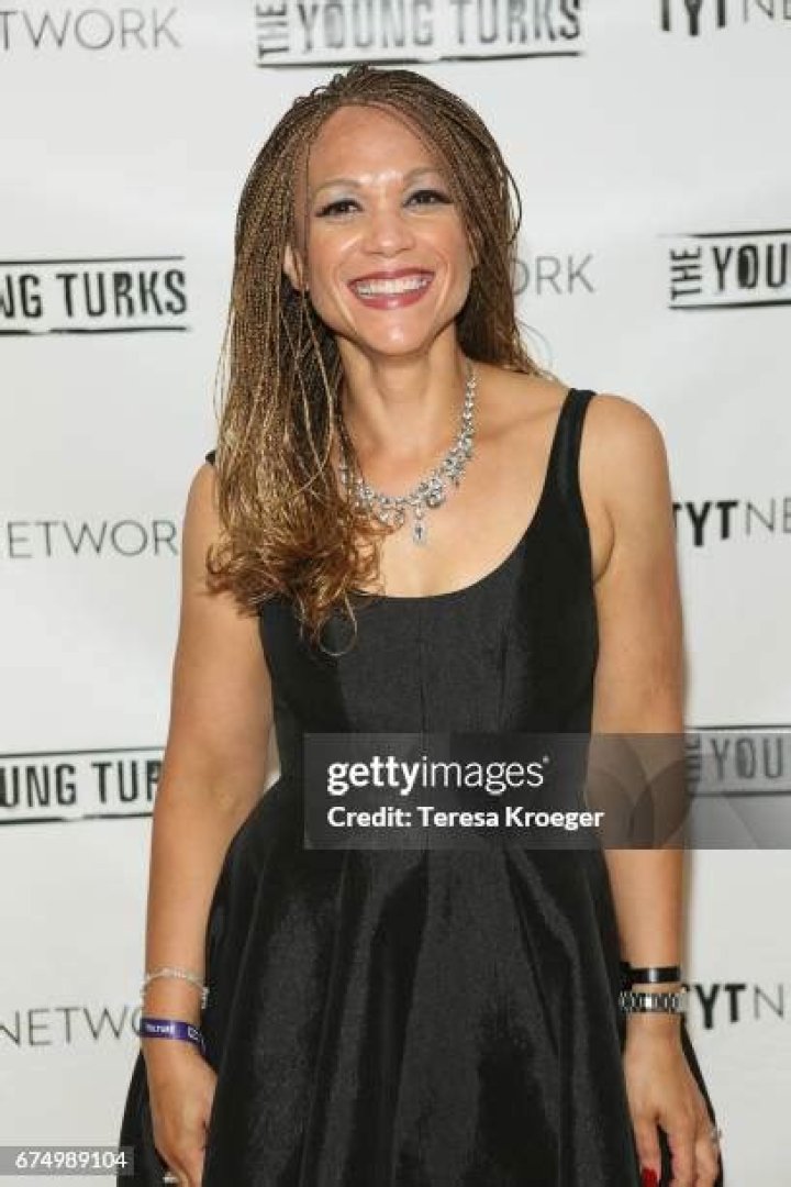Melissa Harris Perry Bio, Age, Height, Husband, Salary, Net Worth MSNBC