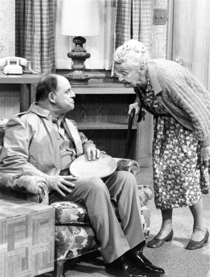 Merie Earle: The Life And Career Of A Talented Actress