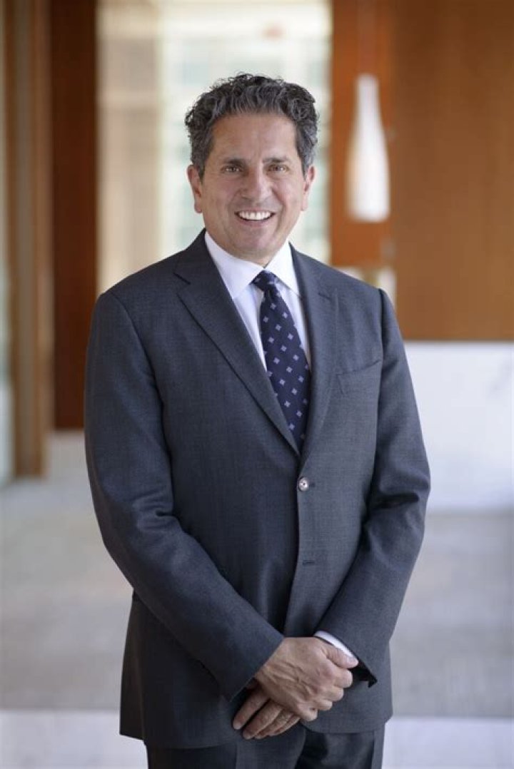 	Mesirow Financial taps insider Dominick Mondi for president	