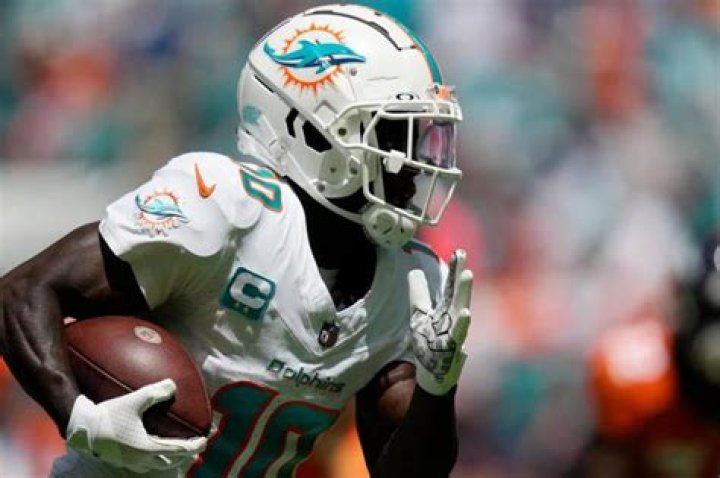 
Miami Dolphins |	Bills’ McDermott jokingly suggests bringing in sprinter Usain Bolt to help prep for Tyreek Hill	