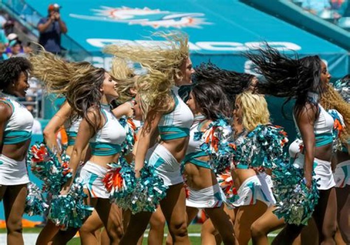 	Miami Dolphins cheerleaders go virtual for auditions	