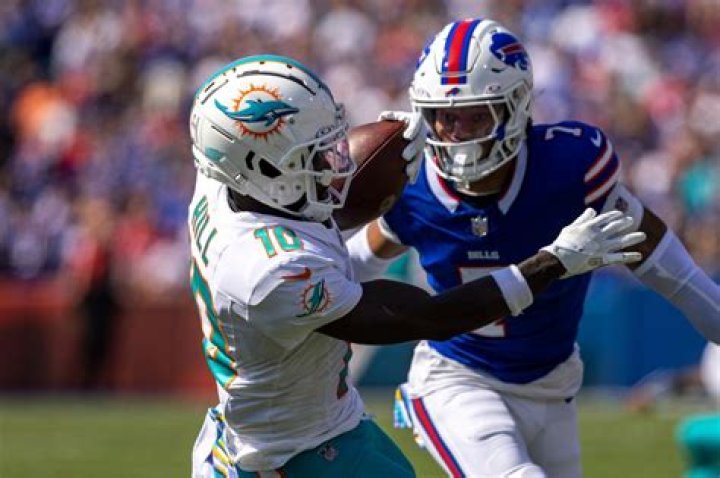 
Miami Dolphins |	Dolphins must sharpen, diversify offense, a process that starts against the New York Giants	
