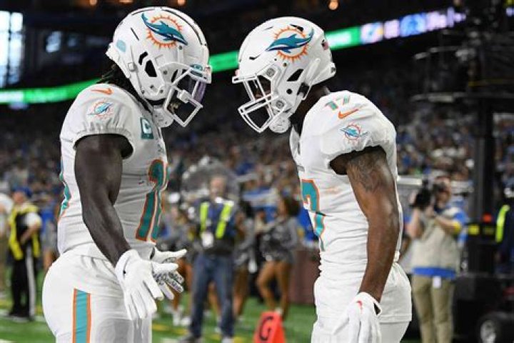 
Miami Dolphins |	Dolphins Q&A: With Tyreek Hill and Jaylen Waddle both possibly slowed, which receiver will step up this week?	