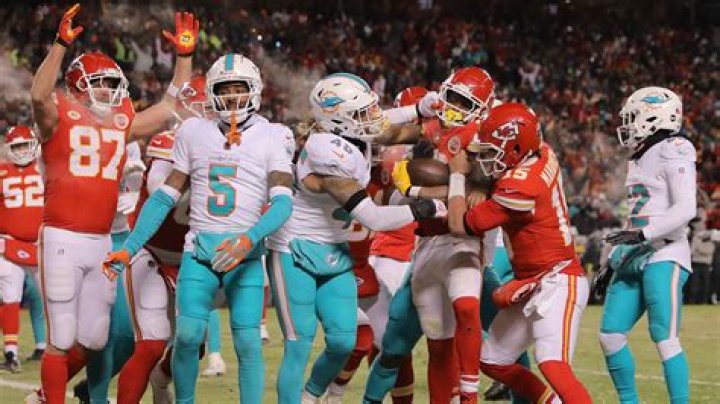 
Miami Dolphins |	Miami Dolphins vs. Kansas City Chiefs: Who has the edge?	