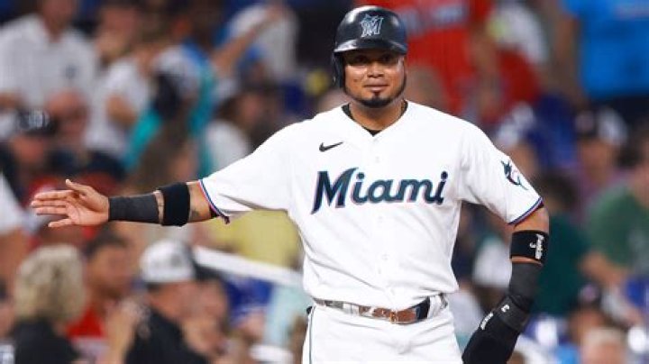 
Miami Marlins |	Two-time batting champ Luis Arraez goes to arbitration with Marlins for 2nd straight year	