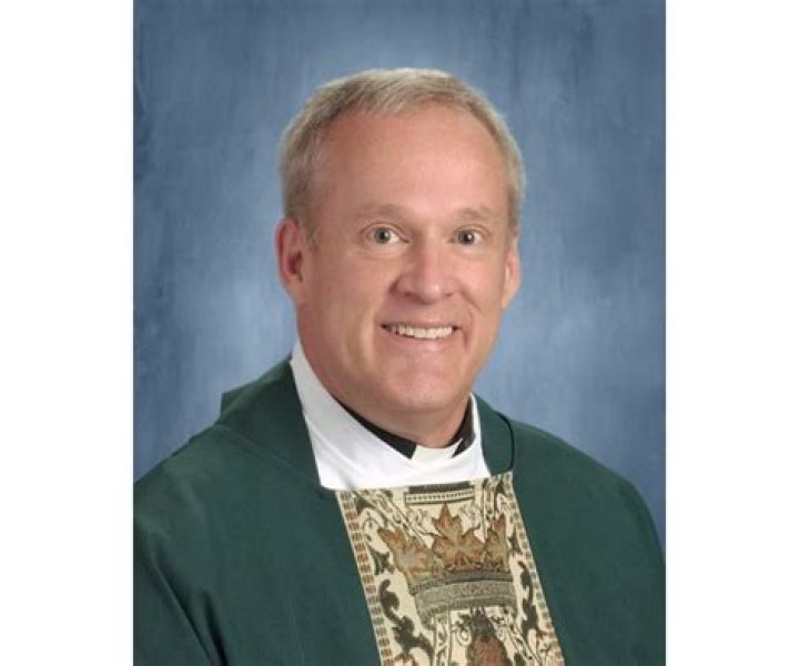 Michael Cronin Obituary, A Longtime Winona MN Priest Has Died