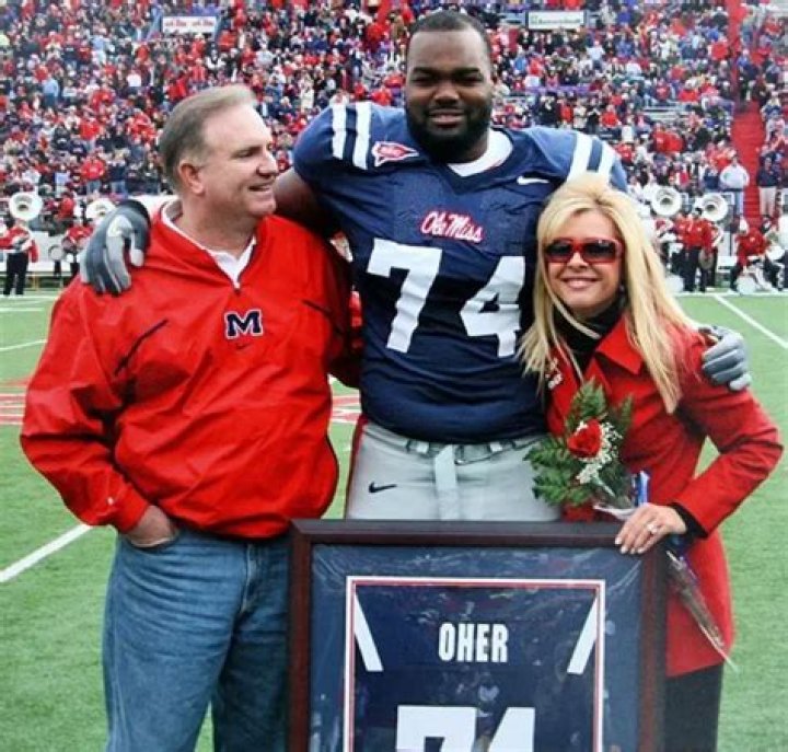 Michael Oher: Wiki, Bio, Age, Height, Wife, Family, Weight, Net Worth