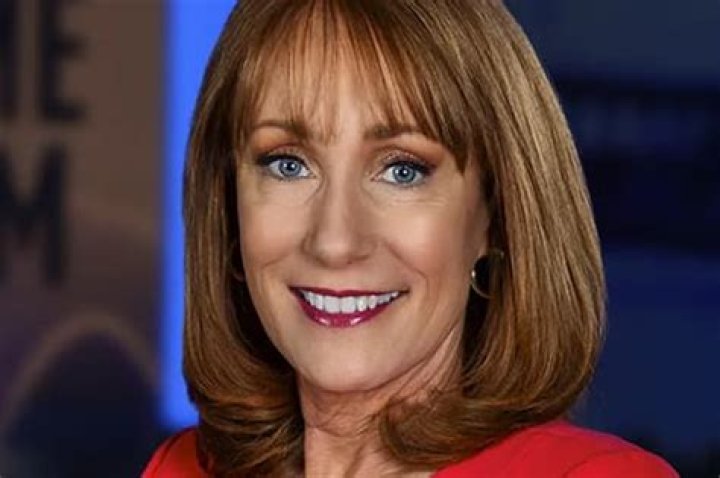 Mimi Murphy Bio, Age, Height, Husband, Salary, Net Worth WTVO