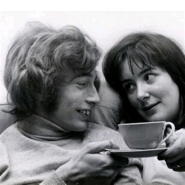Molly Hullis: Facts About Robin Gibb's Ex-wife