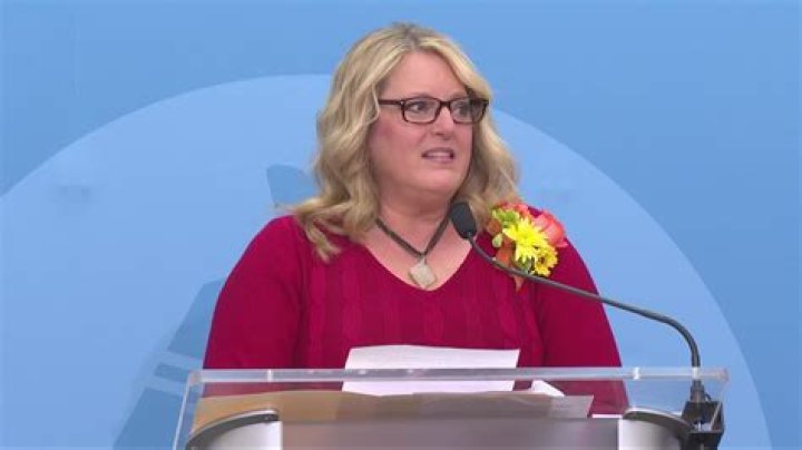 Monica Robins Bio, Age, Height, Husband, Salary, Net worth, WKYC