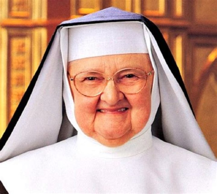 Mother Angelica - Bio, Net Worth, Height