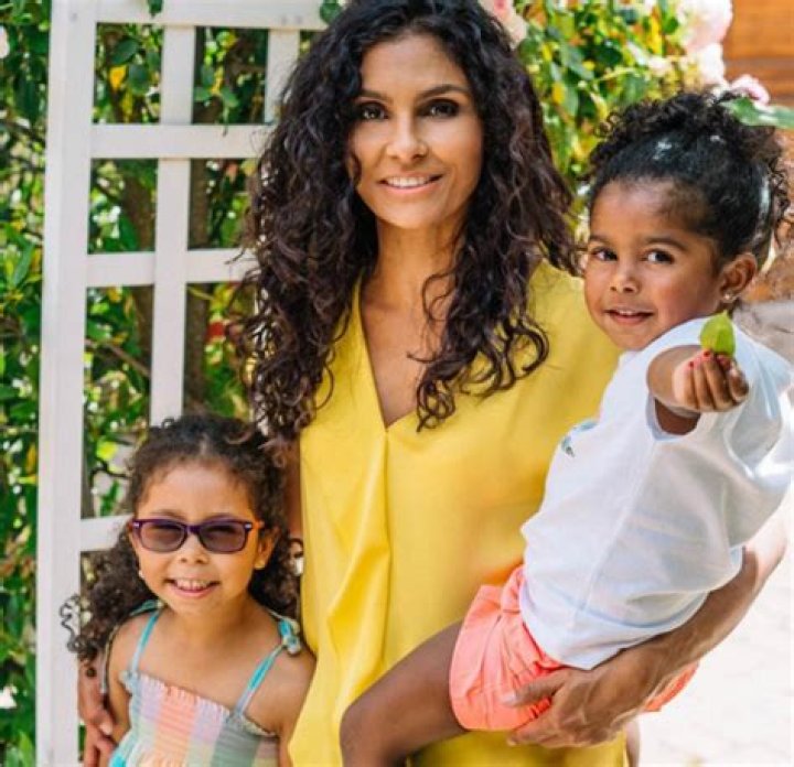 MOTHER’S DAY 2018: MANUELA TESTOLINI, TORREI HART, JURNEE SMOLLETT, AND MORE!