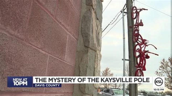Mysterious Utility Pole Displays Stump Neighbors In Kaysville