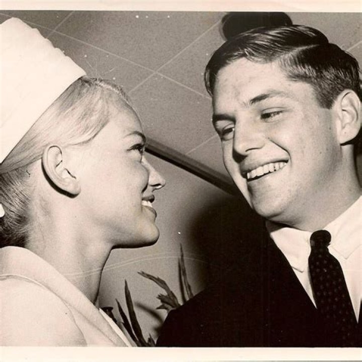 Nancy Lynn McIntyre: A Multifaceted Journey Through Life