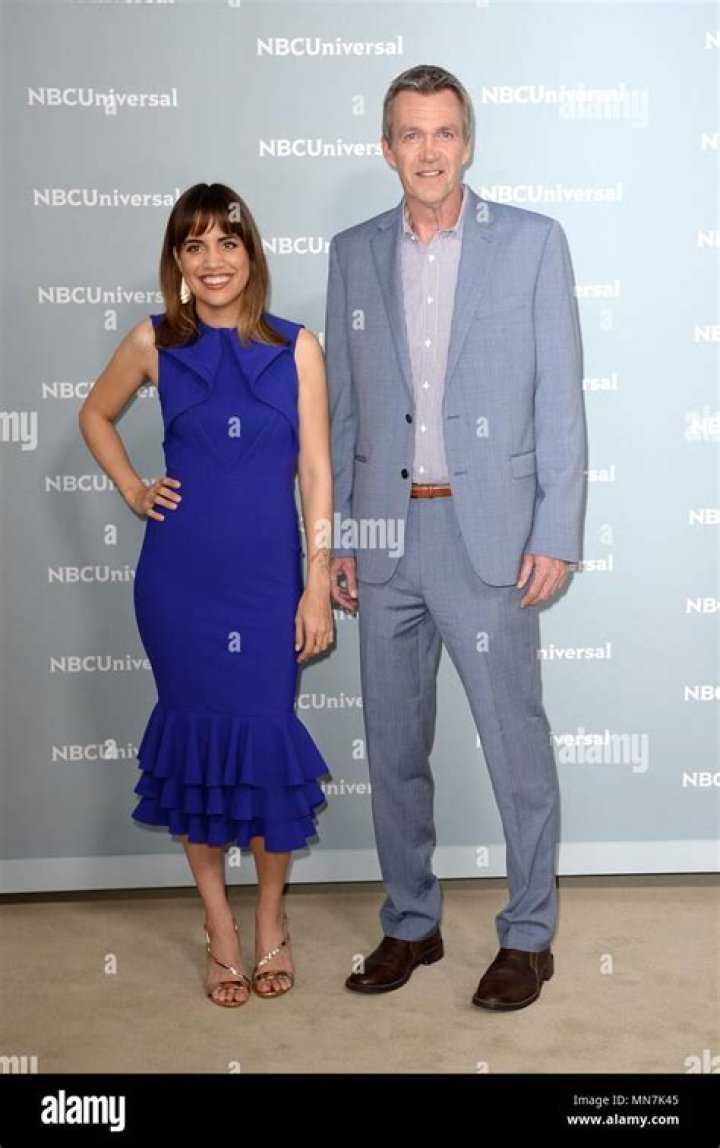 Neil Flynn's Wife: A Deep Dive Into Their Relationship