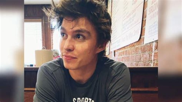 Nicholas Chavez: Wiki, Bio, Age, Height, Parents, Girlfriend, Net Worth