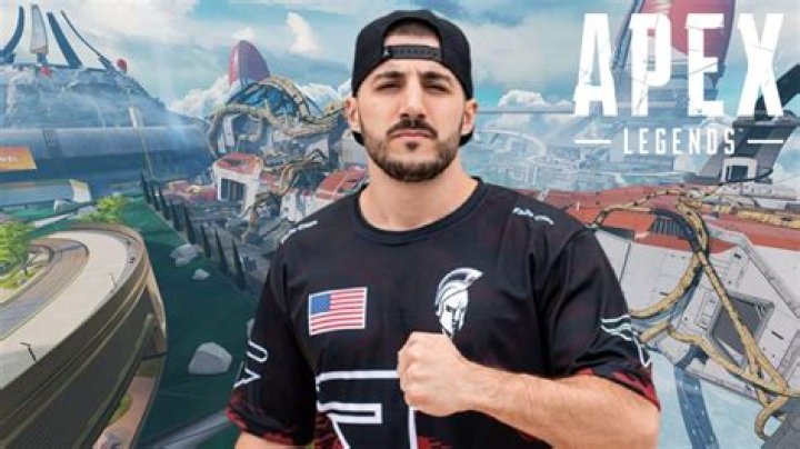 NICKMERCS reveals his new favorite weapon in Apex Legends for fastest TTK