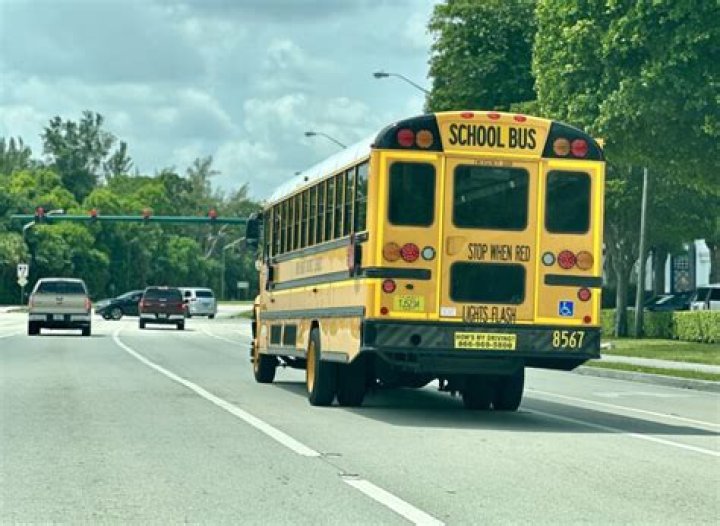 	Palm Beach County schools start new bus routes	