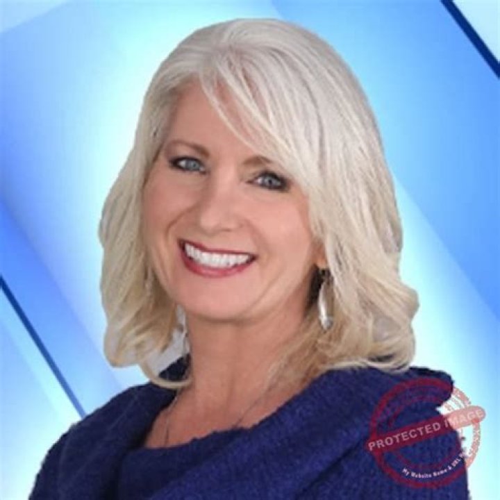 Patty Harken Bio, Age, Height, Husband, Salary, Net worth, FOX8